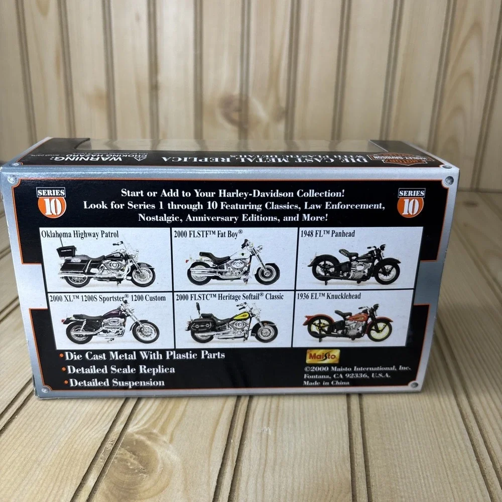 Maisto 1:18 Harley-Davidson 1936 EL Knucklehead‎ Motorcycle Series 10 - Picture 5 of 6
